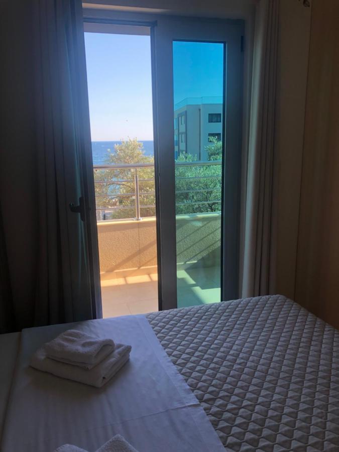 Apartments Rafailovic Ljubo ราไฟโลวีซี ภายนอก รูปภาพ
