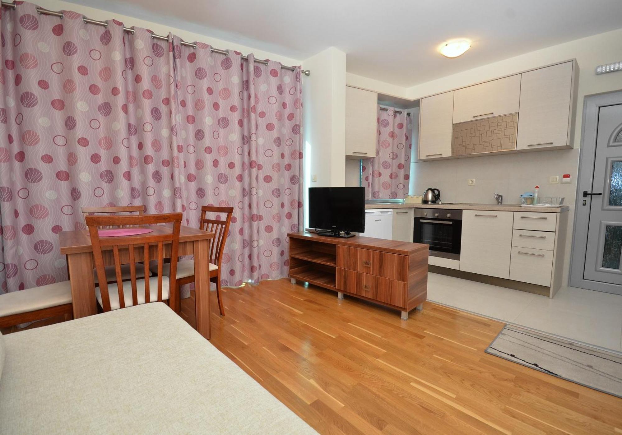 Apartments Rafailovic Ljubo ราไฟโลวีซี ห้อง รูปภาพ