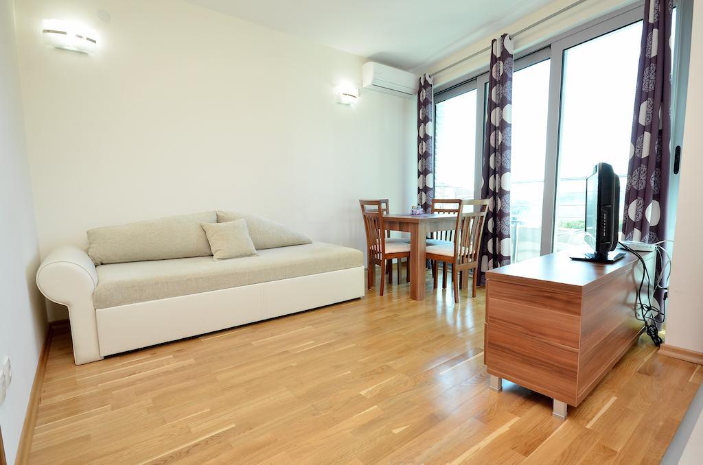 Apartments Rafailovic Ljubo ราไฟโลวีซี ภายนอก รูปภาพ